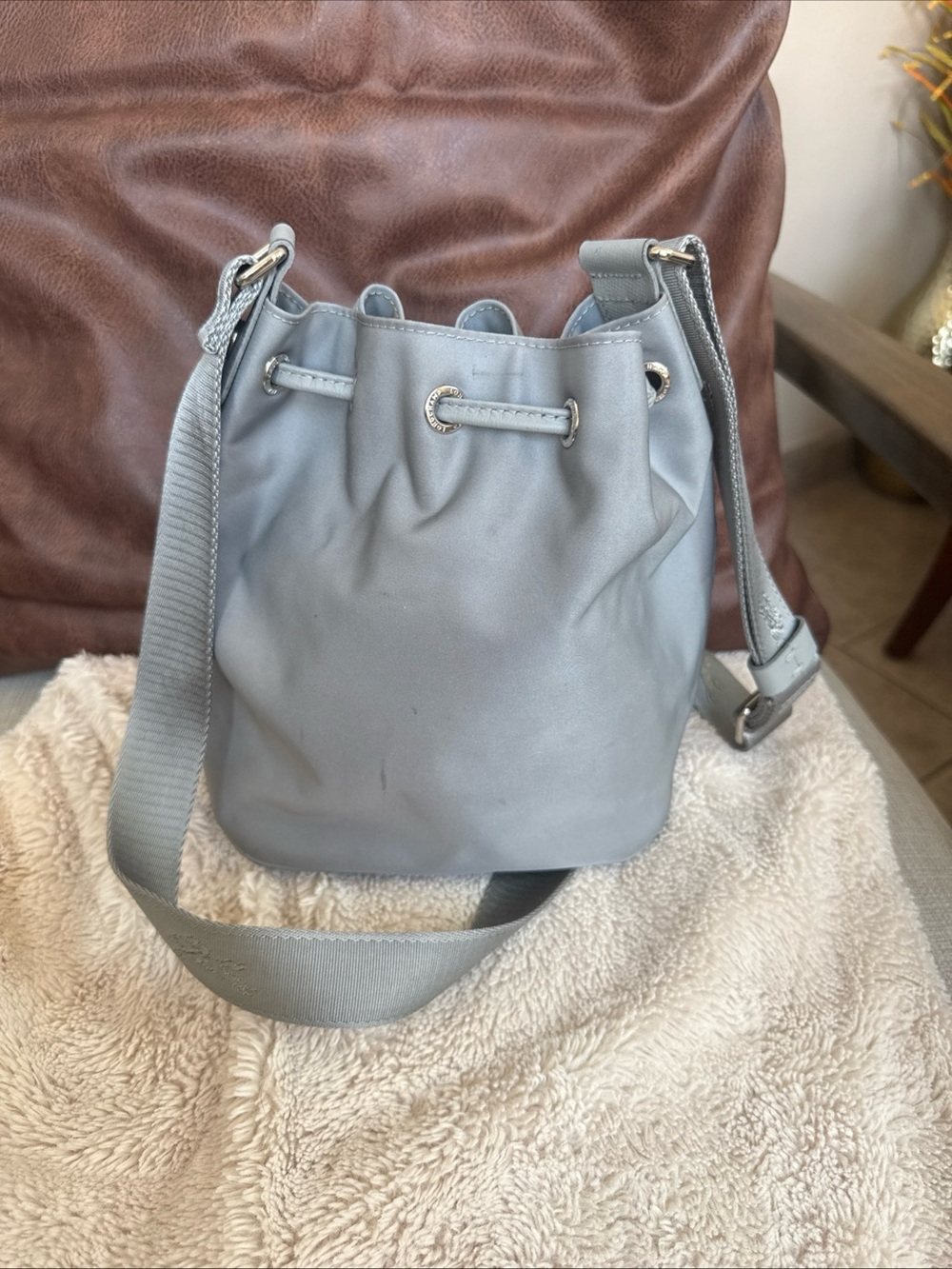 Longchamp Le Pliage Neo Drawstring Bucket Bag - Picture 3 of 16